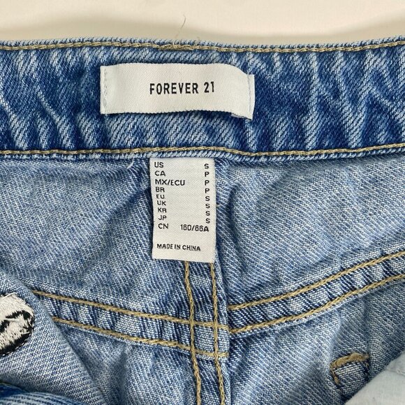 Forever 21 Shorts 100% Cotton High Rise Ying Yang Denim Size S - Picture 6 of 7